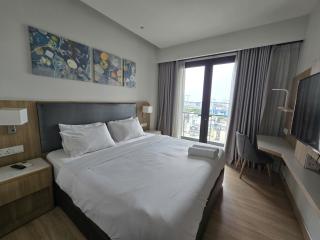 D1Mension Zenity Suites - District 1 - 5