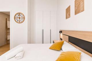 Jirafa - Entire Apt - Near Beach and Stadium by Río Turia Apartments - 8