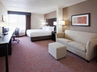 Holiday Inn Express & Suites Bloomington West by IHG - 6