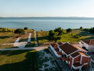 Al Mar Apartments on Bilotinjak beach - Nin - 0