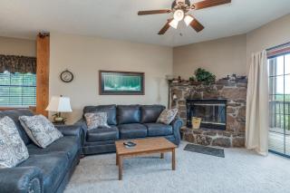 2BR Village At Indian Point 905 near SDC-Free Tickets Daily up to $500 - 4