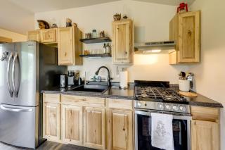 On the Flathead River! Rustic Saloon-Themed Cabin - 4