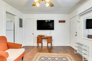 Fenced Yard! Quiet Home, 3 Mi to Fort Sill - 4