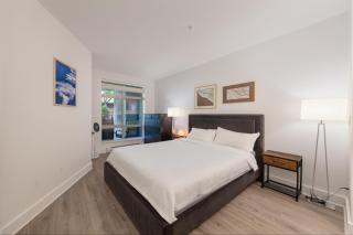 Spacious Modern 3BR Condo at UBC Quiet & Convenient - 0