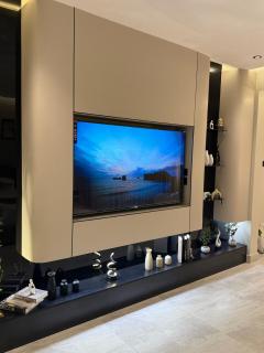 Cozy Studio 65 inch Bathtub & Private Outdoor Seating - 3