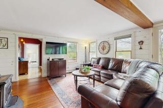High Street Retreat - 8