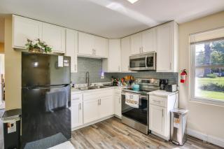Easy Access to Parks, Hospital: St Louis Home - 3