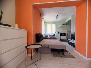 Velonia Guest House - 2