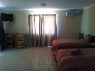 Ruacana Guest House - 6
