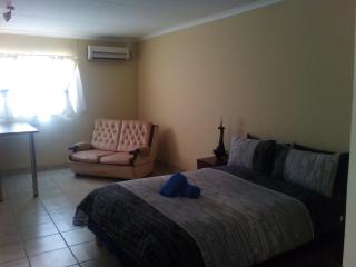 Ruacana Guest House - 7