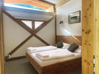 See Chalet 50 - 5