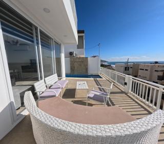 Casa con piscina y espectacular vista al mar - 6