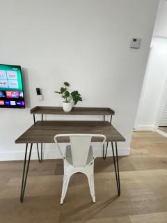 Great 3 bedroom house, Miami Great value central location - 9