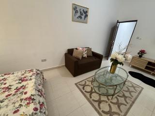Furnished studio almuror - 4