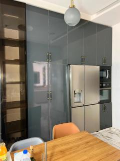 Luxury 3BR Penthouse Apartment with Free WiFi & 24hrs Electricity - 3
