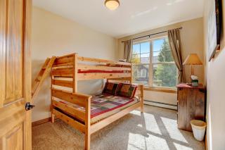 Downtown WP Villa 582 On Pond I Private Hot Tub I Great Views I Activity Program - 3