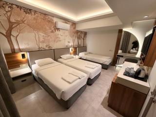 Ida Hotel - 0
