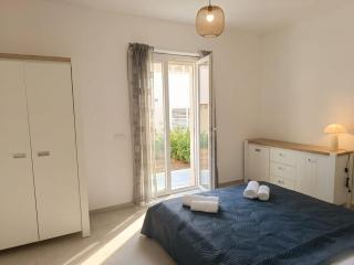 Casa Sorrento - Brand New Apartment with a garden - 4
