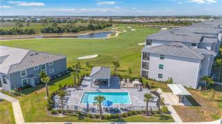 Venice Golf Retreat- Balcony- Course View - 9