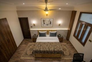 Hotel Adi Regency Sec 66 Mamura Noida - 1