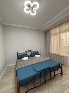 Cozy Stay at Comfort Apartment - 8
