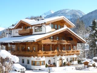 Hotel Margit - Finkenberg - 9