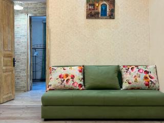 Apartment near Rustaveli avenue - 6