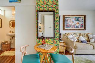 Steps to Beach & Pool! Oceanfront Waianae Studio - 2