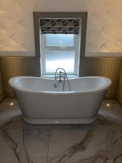 Hughie Toms Cottage - 6