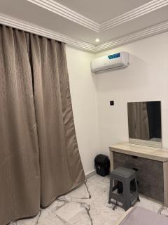 Smart Suites Westfield - 1