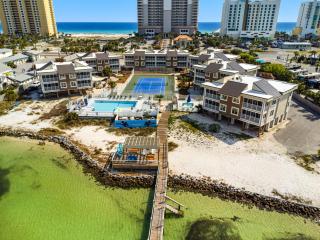 Soundside Holiday Beach Resort - 9