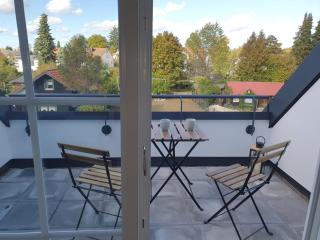 Moderne Dachgeschosswohnung in exklusiver Villa - 8