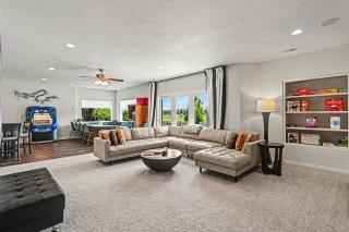 Mulligan Manor Golf Course Views Fun Amenities - 5