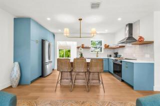 The Coral Cabana A Modern Palm Beach Escape! - 2