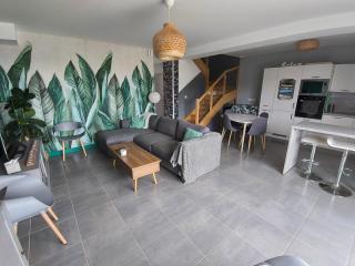 Maison de campagne proche Thoiry - 9