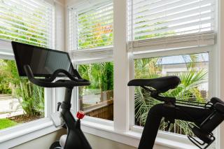 Coral Cove Hideaway Guest House & Heated Pool! - 4