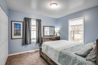Smart Home 1 mile from ND & Eddy St - 6