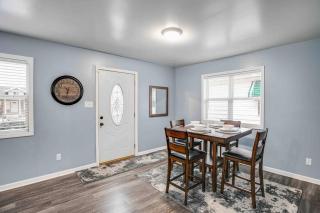 Smart Home 1 mile from ND & Eddy St - 2