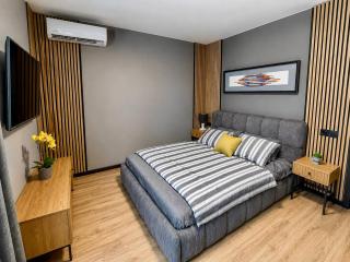 Modern 2 bedroom apartment with big terrace - 3