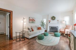 Stylish 3br Cozy Home 10min Drive from ND! - 5