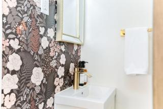 5BR25B Home 5 min From ND Stadium - 1