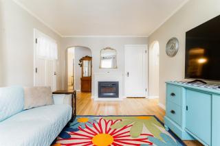 The Playbook Place2BR 1BA Home 15mi To ND - 4
