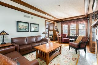 Spacious 4-Bedroom Home 1 Mi to ND Stadium! - 5