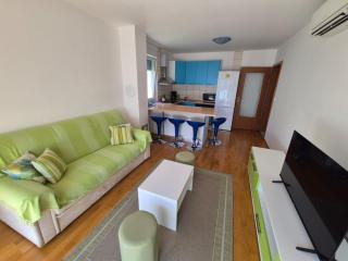 1 BR Apt - North Coast Croatia - 8