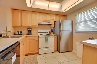 Enjoy the Pool & Beach! Cocoa Beach Condo - Cocoa Beach - 1