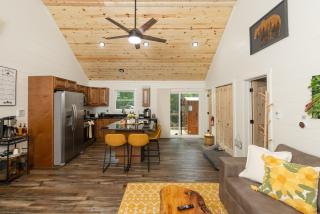 Cowboy pool, Hot Tub, Sauna-A Reset Retreat - 2