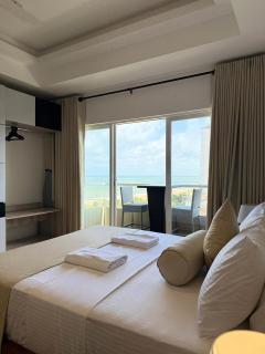 Ocean Breeze Residencies - 2