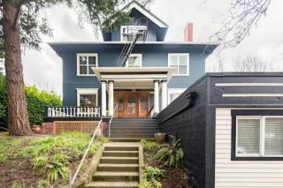 Unbeatable Location in NW District w Parking - 6