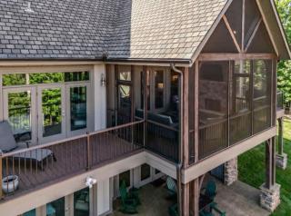 Lakefront Getaway Dock Fire Pit & Games - 6