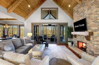 Lakefront Getaway Dock Fire Pit & Games - 4